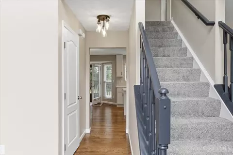 Entry Way - 6527 Thistle Grv, Morrow, OH 45152 photo 2 of 7