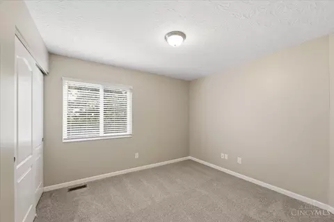 Bedroom - 6527 Thistle Grv, Morrow, OH 45152 photo 1 of 5