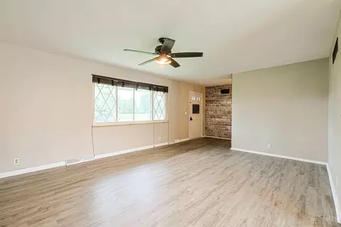 Living - 8103 Faller Rd, Maineville, OH 45039 photo 4 of 7