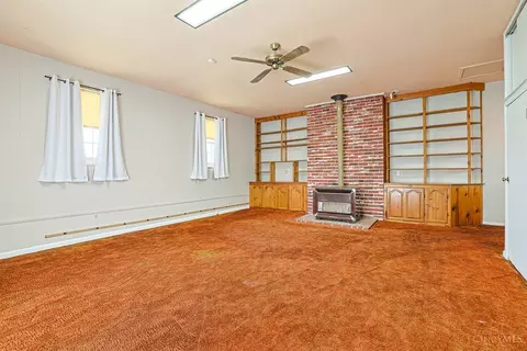 Living - 8103 Faller Rd, Maineville, OH 45039 photo 5 of 7