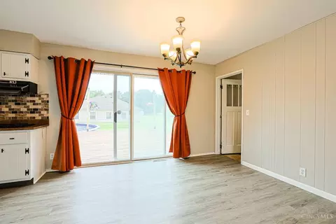 Dining - 8103 Faller Rd, Maineville, OH 45039 photo 1 of 2