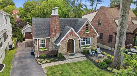 Exterior - 3422 Ault View Ave, Cincinnati, OH 45208 photo 6 of 8