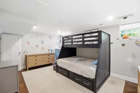 Bedroom - 3422 Ault View Ave, Cincinnati, OH 45208 photo 6 of 7