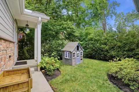 Exterior - 3422 Ault View Ave, Cincinnati, OH 45208 photo 4 of 8
