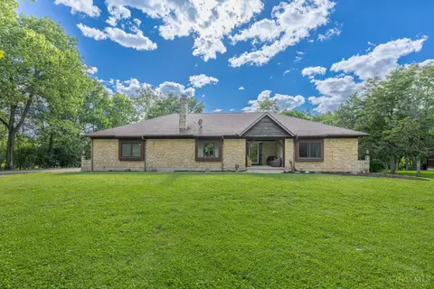 9889 Staley Rd, Franklin, OH 45005
