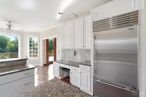 Kitchen - 8530 Cornetts Cv, Maineville, OH 45039 photo 3 of 4