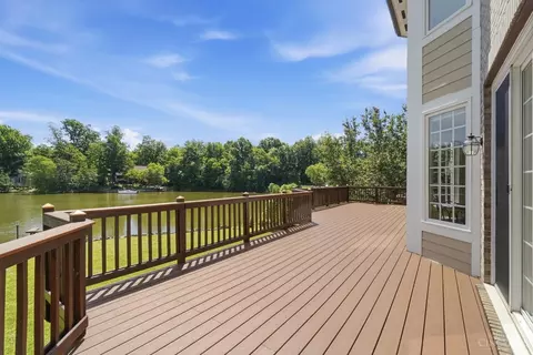 Exterior - 8530 Cornetts Cv, Maineville, OH 45039 photo 6 of 10