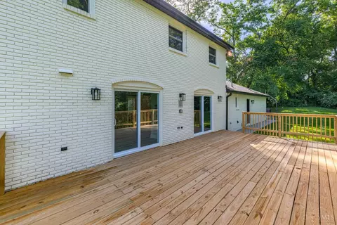 Exterior - 474 Chowning Cir, Kettering, OH 45429 photo 3 of 11