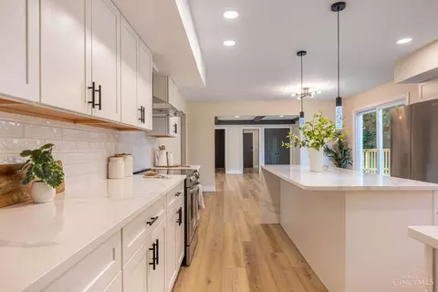 Kitchen - 474 Chowning Cir, Kettering, OH 45429 photo 1 of 8
