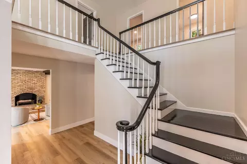 Entry Way - 474 Chowning Cir, Kettering, OH 45429 photo 1 of 3
