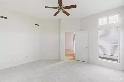 Bedroom - 490 Madeira Ct, Cincinnati, OH 45255 photo 5 of 9
