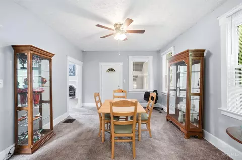 Dining - 4024 Paddock Rd, Cincinnati, OH 45229 photo 2 of 4