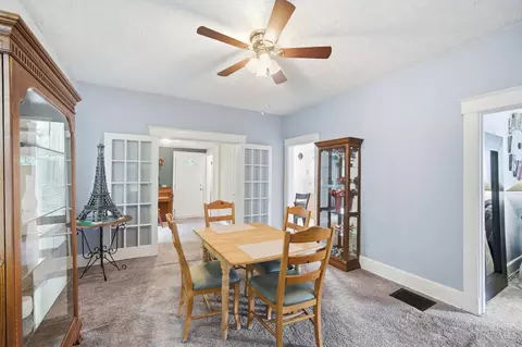Dining - 4024 Paddock Rd, Cincinnati, OH 45229 photo 3 of 4