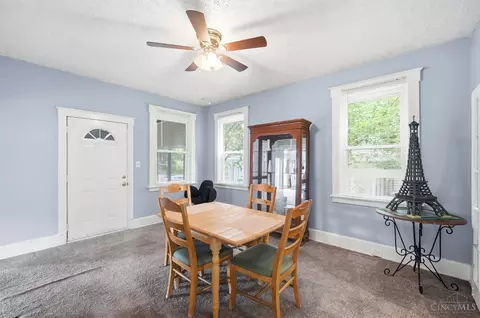 Dining - 4024 Paddock Rd, Cincinnati, OH 45229 photo 1 of 4
