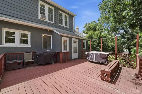 Exterior - 4024 Paddock Rd, Cincinnati, OH 45229 photo 8 of 15