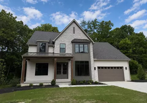 7401 Cornell Rd, Montgomery, OH 45242