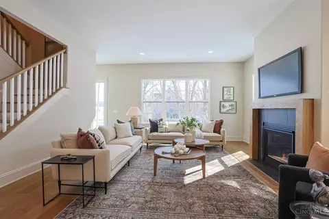 Living - 7401 Cornell Rd, Montgomery, OH 45242 photo 1 of 4