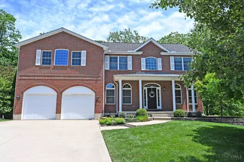 245 Hunter Woods Dr, Oxford, OH 45056