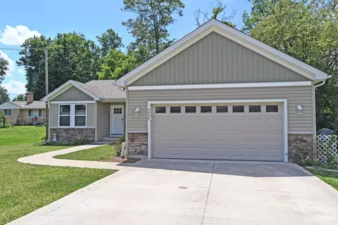 4457 Walnut St, Batavia, OH 45103 photo 2