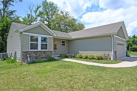 4457 Walnut St, Batavia, OH 45103 photo 4