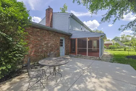 Exterior - 10639 Weil Rd, Montgomery, OH 45249 photo 5 of 11