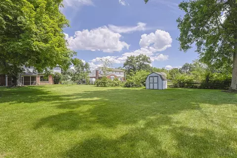 Exterior - 10639 Weil Rd, Montgomery, OH 45249 photo 9 of 11