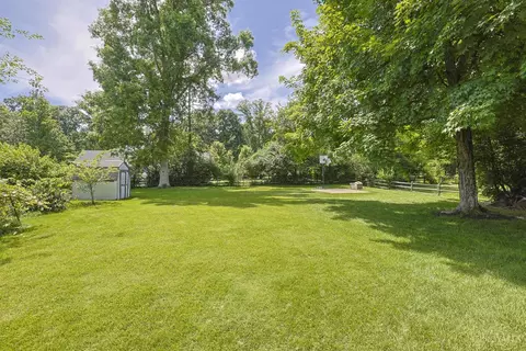 Exterior - 10639 Weil Rd, Montgomery, OH 45249 photo 7 of 11