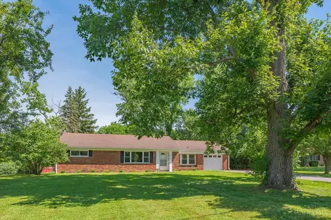 6718 Springdale Rd, Cincinnati, OH 45247