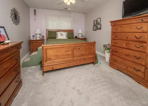 Bedroom - 541 Davis Rd, Cincinnati, OH 45255 photo 1 of 1