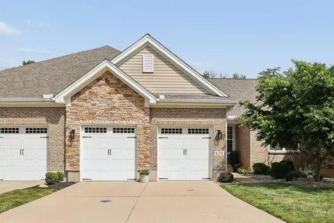 828 Townscapes Ct, Loveland, OH 45140