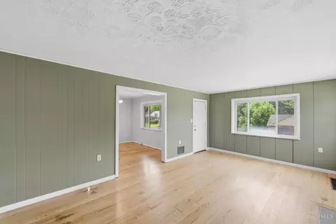 Living - 3032 Boudinot Ave, Cincinnati, OH 45238 photo 3 of 5