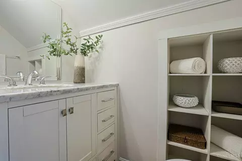 Bath - 6738 Hampton Dr, Cincinnati, OH 45236 photo 1 of 2