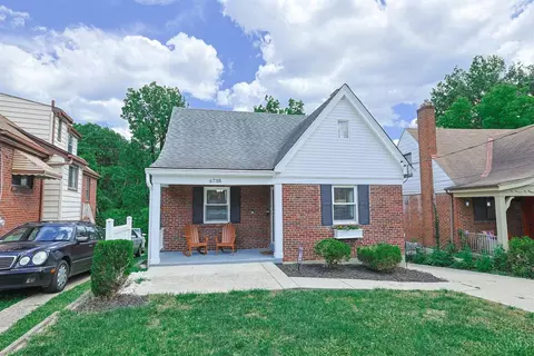 6738 Hampton Dr, Cincinnati, OH 45236