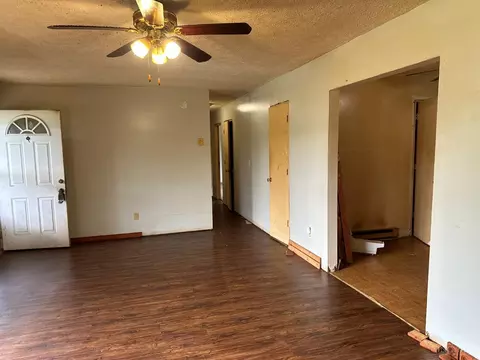 Living - 2333 Tucker Rd, Blanchester, OH 45107 photo 3 of 3