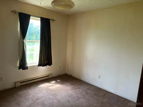 Bedroom - 2333 Tucker Rd, Blanchester, OH 45107 photo 1 of 4