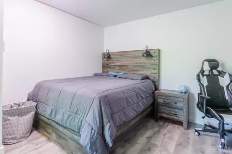 Bedroom - 3661 Parfore Ct, Cincinnati, OH 45245 photo 3 of 3