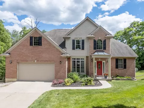 5853 Irish Dude Dr, Loveland, OH 45140