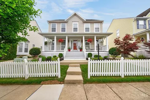 241 Village Park Dr, Lebanon, OH 45036