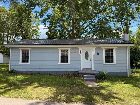 61 5th Ave, Peebles, OH 45660