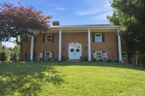 8818 Morganraiders Ln, Cincinnati, OH 45236