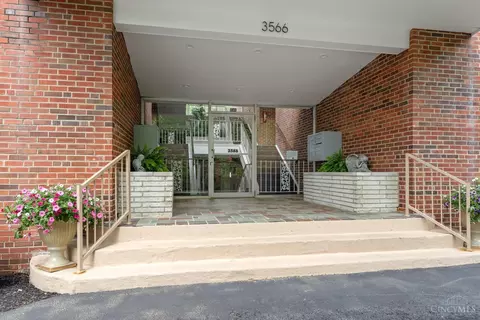 3566 Amberacres Dr, Cincinnati, OH 45237
