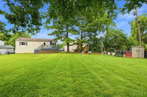 Exterior - 4213 Highlander Ct, Cincinnati, OH 45245 photo 7 of 9