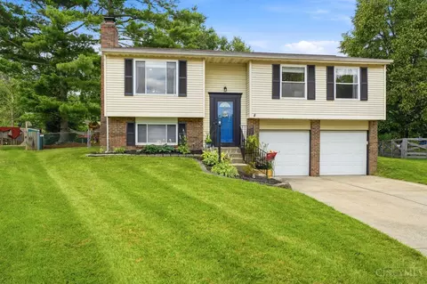 Exterior - 4213 Highlander Ct, Cincinnati, OH 45245 photo 2 of 9