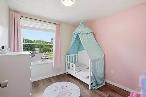 Bedroom - 4213 Highlander Ct, Cincinnati, OH 45245 photo 6 of 7