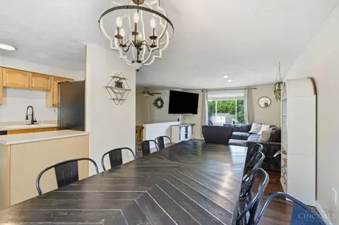 Dining - 4213 Highlander Ct, Cincinnati, OH 45245 photo 5 of 5