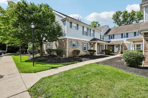 9723 Timberview Ct, West Chester, OH 45241