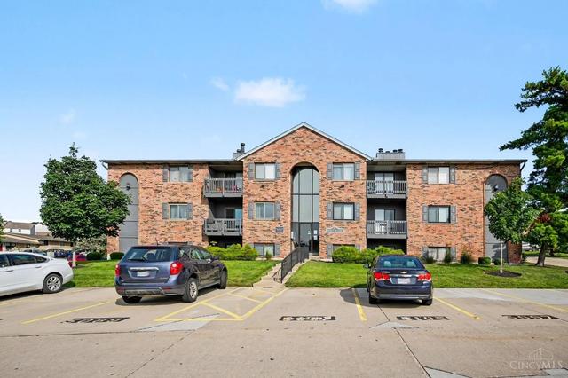 5095 Tri County View Dr, West Chester, OH 45011