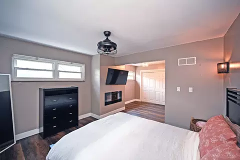 Bedroom - 1141 Morado Dr, Cincinnati, OH 45238 photo 4 of 7
