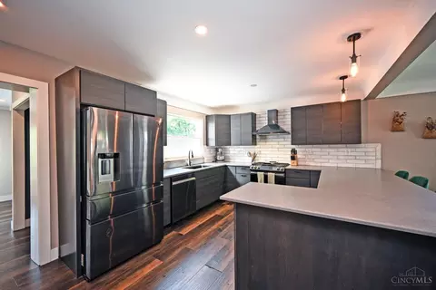 Kitchen - 1141 Morado Dr, Cincinnati, OH 45238 photo 2 of 6