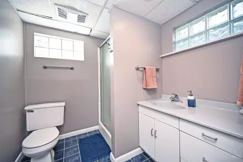 Bath - 1141 Morado Dr, Cincinnati, OH 45238 photo 4 of 4